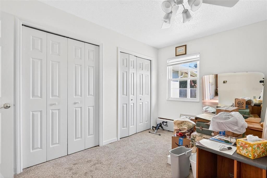 For Sale: $294,900 (3 beds, 2 baths, 1362 Square Feet)