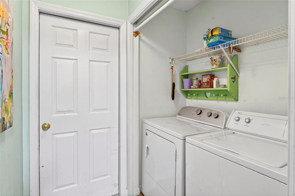 For Sale: $294,900 (3 beds, 2 baths, 1362 Square Feet)