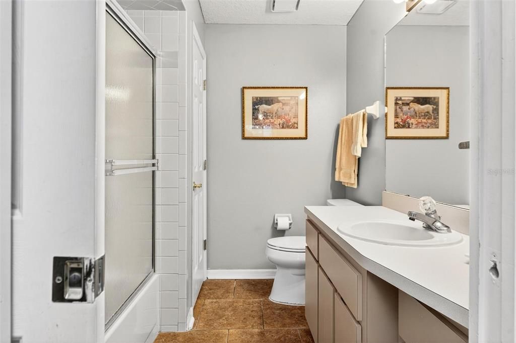 For Sale: $294,900 (3 beds, 2 baths, 1362 Square Feet)