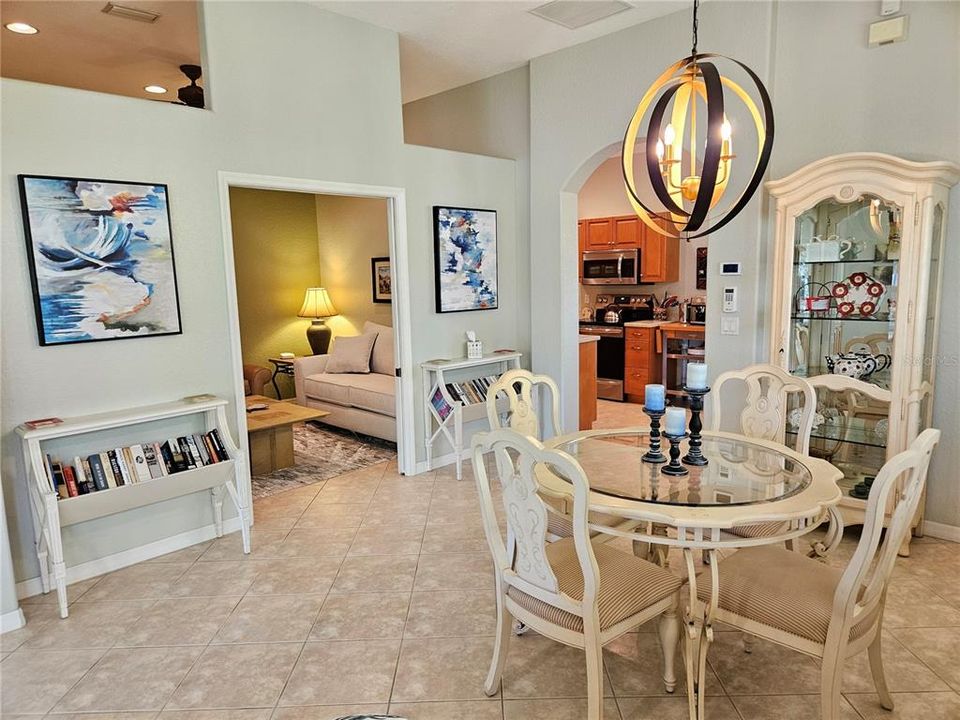 For Rent: $4,500 (2 beds, 2 baths, 1385 Square Feet)