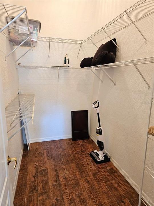 For Rent: $4,500 (2 beds, 2 baths, 1385 Square Feet)