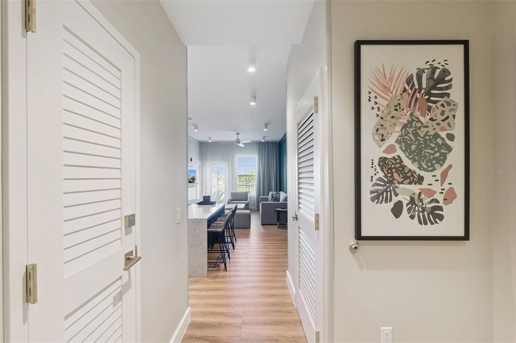 待售: $340,000 (1 贝兹, 1 浴室, 745 平方英尺)