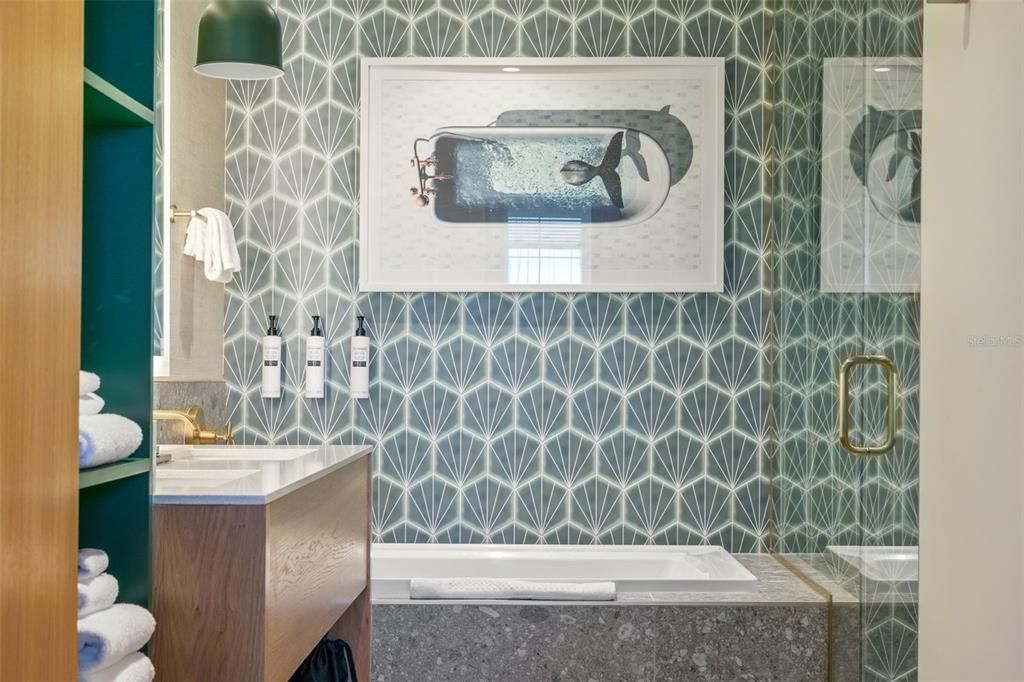 待售: $340,000 (1 贝兹, 1 浴室, 745 平方英尺)