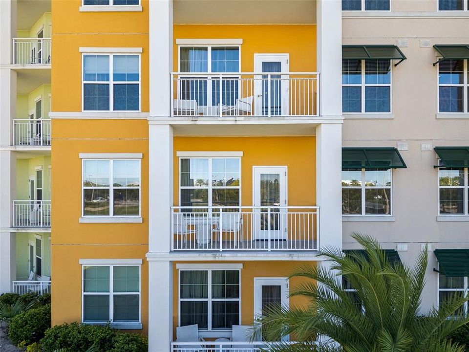 待售: $340,000 (1 贝兹, 1 浴室, 745 平方英尺)