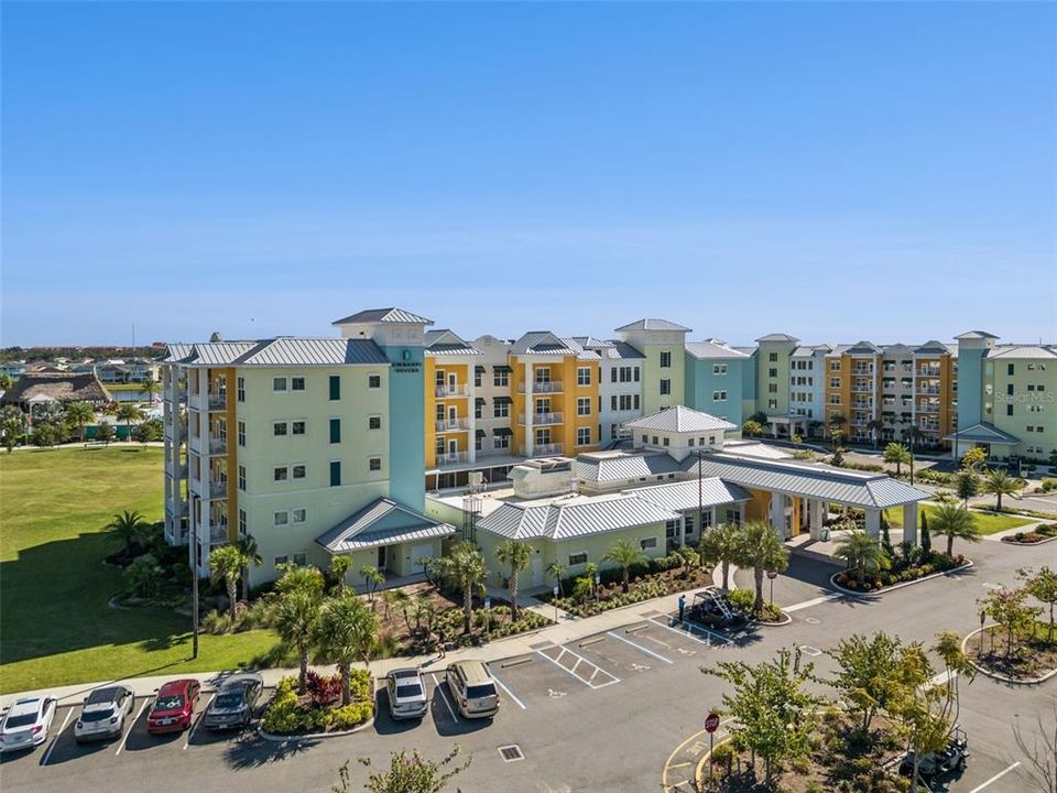 待售: $340,000 (1 贝兹, 1 浴室, 745 平方英尺)