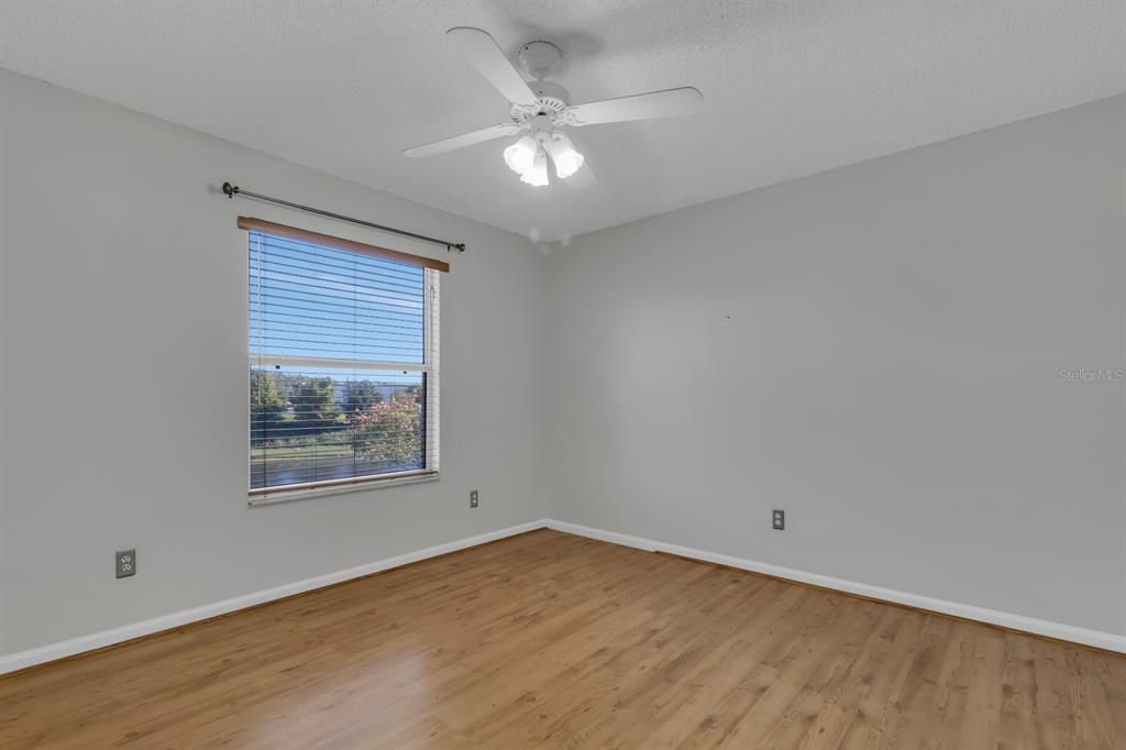 Active With Contract: $435,000 (4 beds, 2 baths, 2797 Square Feet)