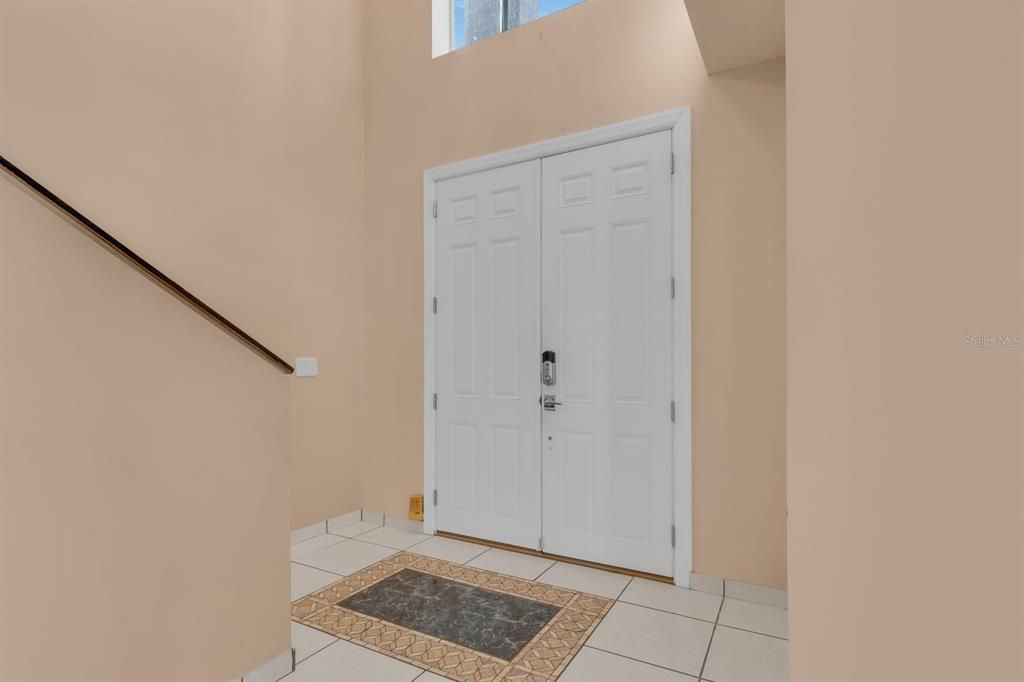 Active With Contract: $435,000 (4 beds, 2 baths, 2797 Square Feet)