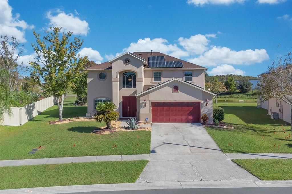 Active With Contract: $435,000 (4 beds, 2 baths, 2797 Square Feet)