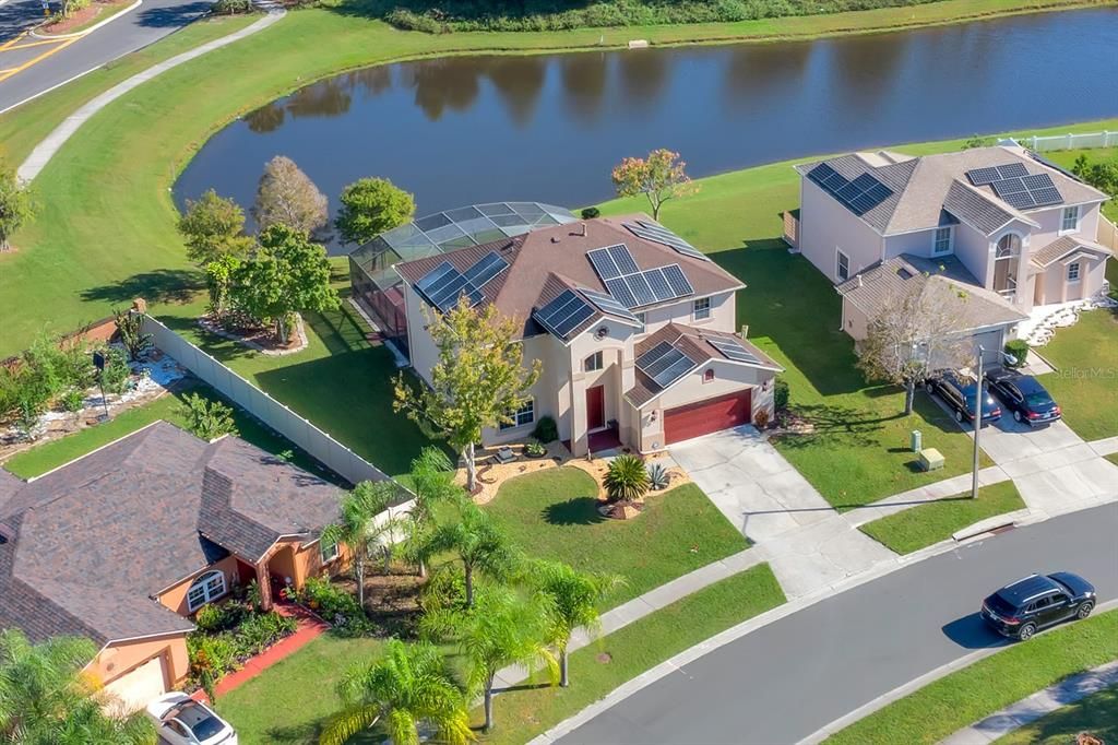 Active With Contract: $435,000 (4 beds, 2 baths, 2797 Square Feet)