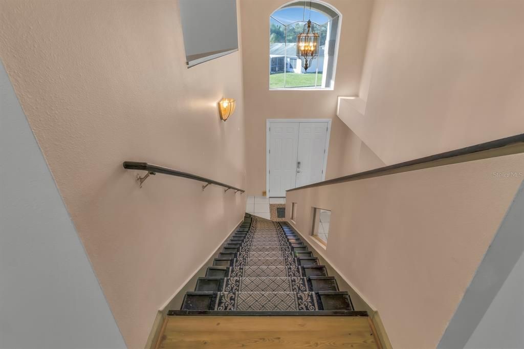 Active With Contract: $435,000 (4 beds, 2 baths, 2797 Square Feet)