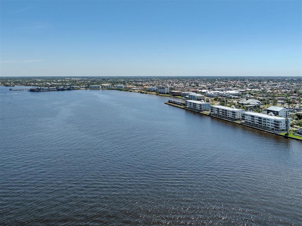 For Sale: $495,000 (3 beds, 2 baths, 1916 Square Feet)