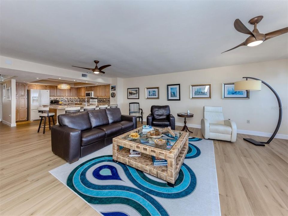 For Sale: $495,000 (3 beds, 2 baths, 1916 Square Feet)