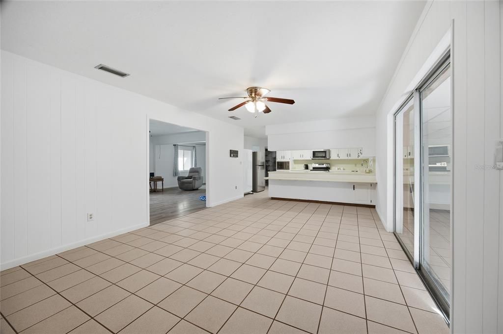 For Sale: $487,500 (4 beds, 3 baths, 2442 Square Feet)