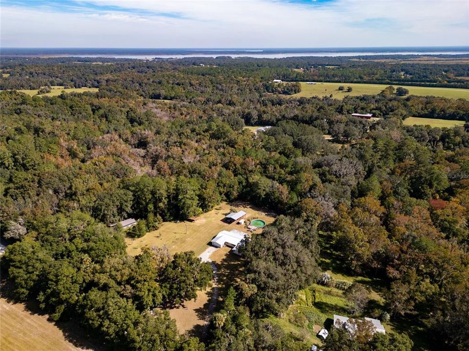 For Sale: $487,500 (4 beds, 3 baths, 2442 Square Feet)