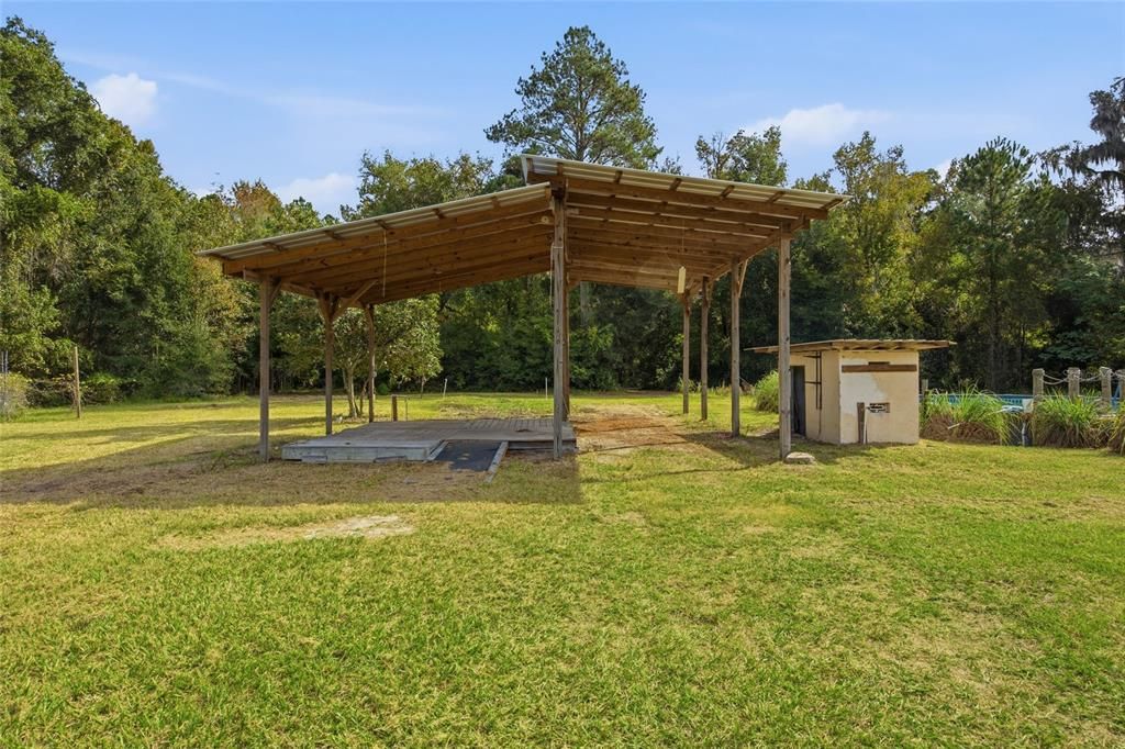 For Sale: $487,500 (4 beds, 3 baths, 2442 Square Feet)