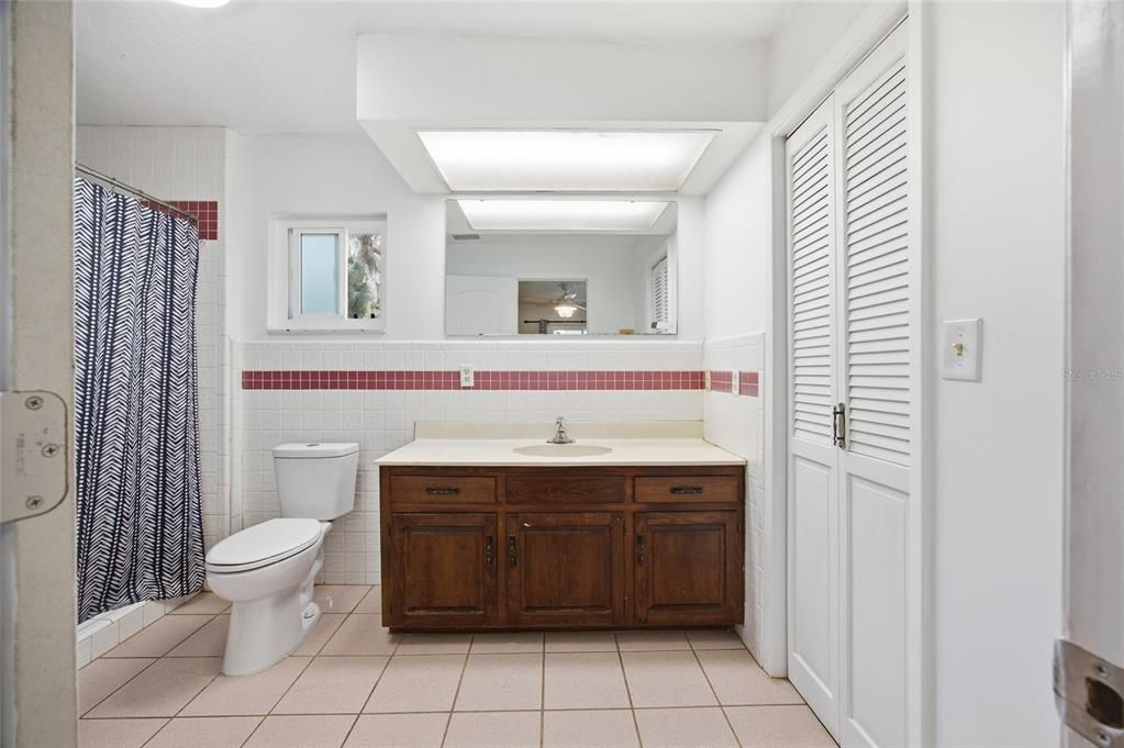 For Sale: $487,500 (4 beds, 3 baths, 2442 Square Feet)