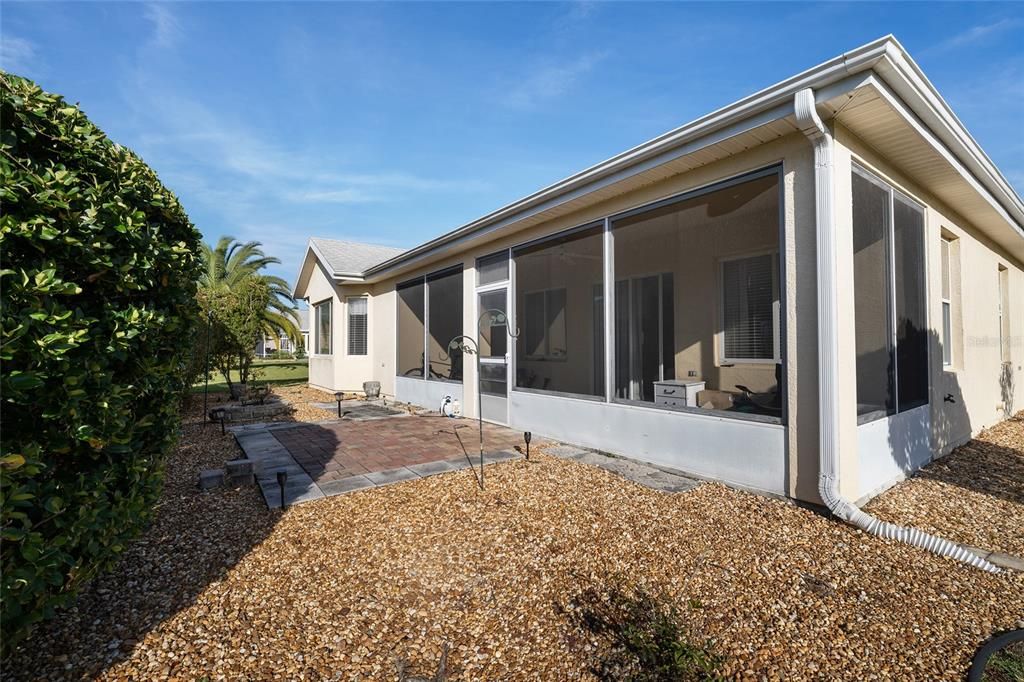 En Venta: $350,000 (2 camas, 2 baños, 2119 Pies cuadrados)