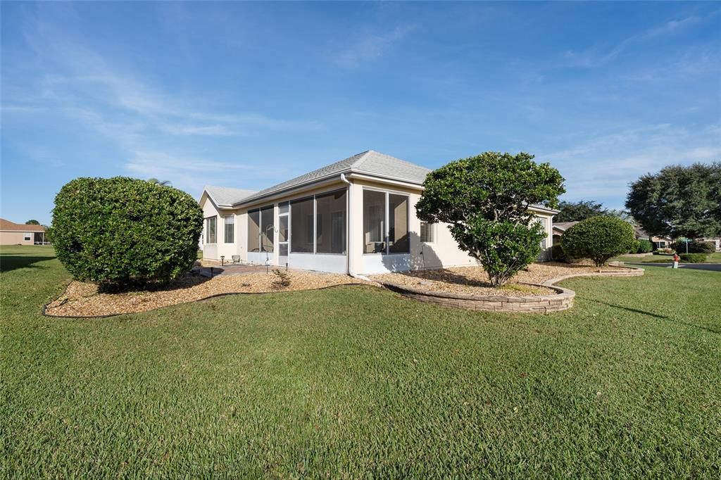 En Venta: $350,000 (2 camas, 2 baños, 2119 Pies cuadrados)