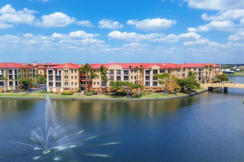 На продажу: $321,900 (2 спален, 2 ванн, 1485 Квадратных фут)