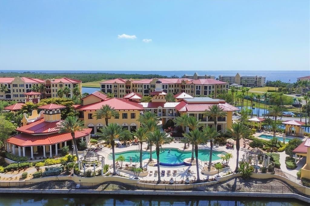 На продажу: $321,900 (2 спален, 2 ванн, 1485 Квадратных фут)