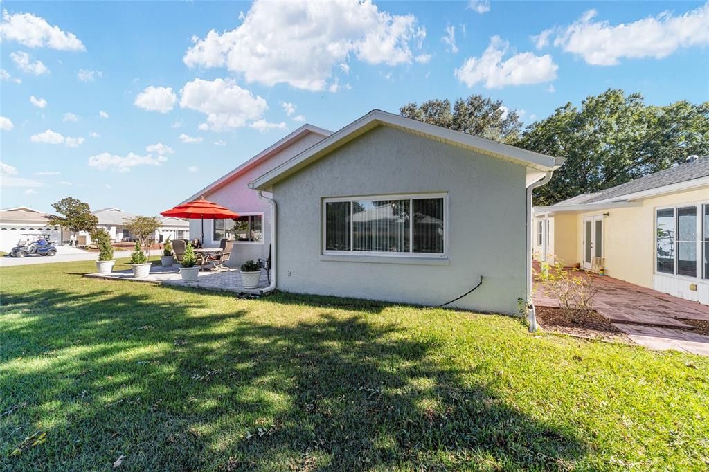 For Sale: $262,000 (2 beds, 2 baths, 2164 Square Feet)