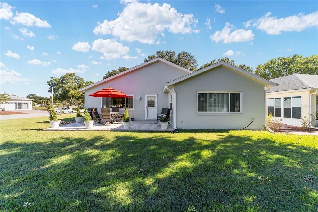 For Sale: $262,000 (2 beds, 2 baths, 2164 Square Feet)