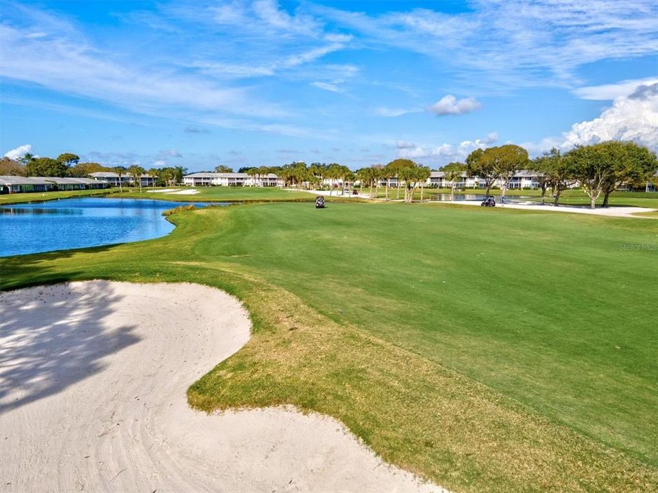 На продажу: $175,000 (2 спален, 2 ванн, 1090 Квадратных фут)