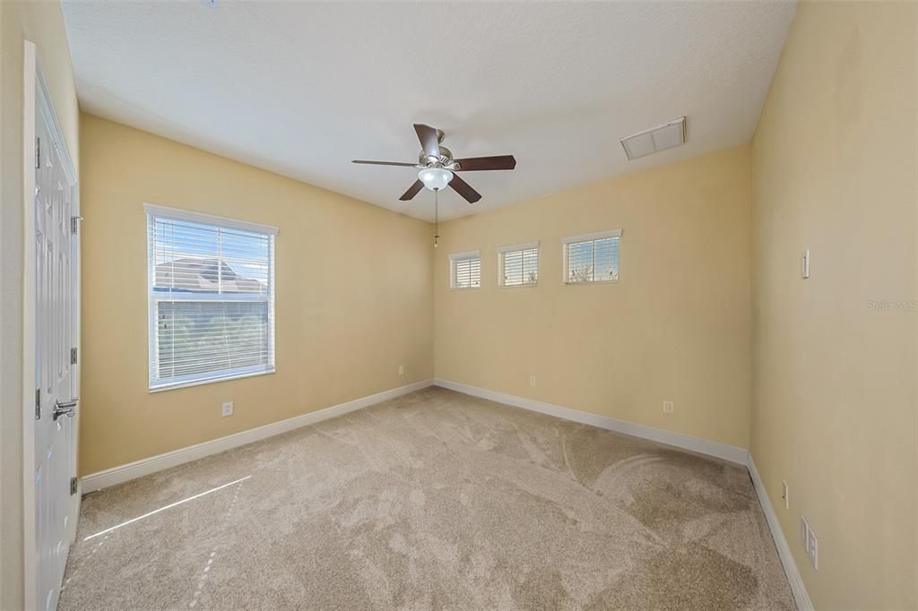 For Sale: $759,900 (5 beds, 3 baths, 2944 Square Feet)