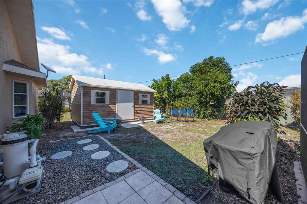 Под контрактом: $399,900 (3 спален, 3 ванн, 2180 Квадратных фут)