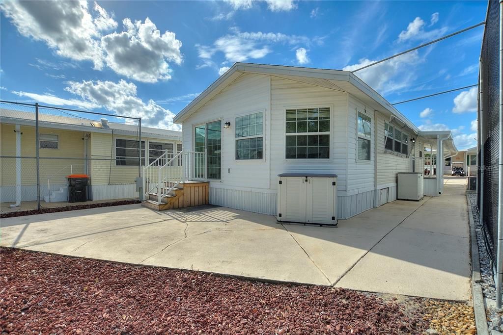 На продажу: $181,000 (2 спален, 1 ванн, 700 Квадратных фут)