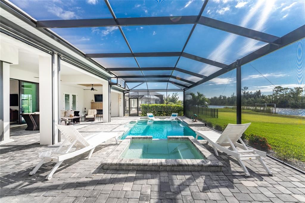 For Sale: $1,499,000 (3 beds, 3 baths, 2389 Square Feet)