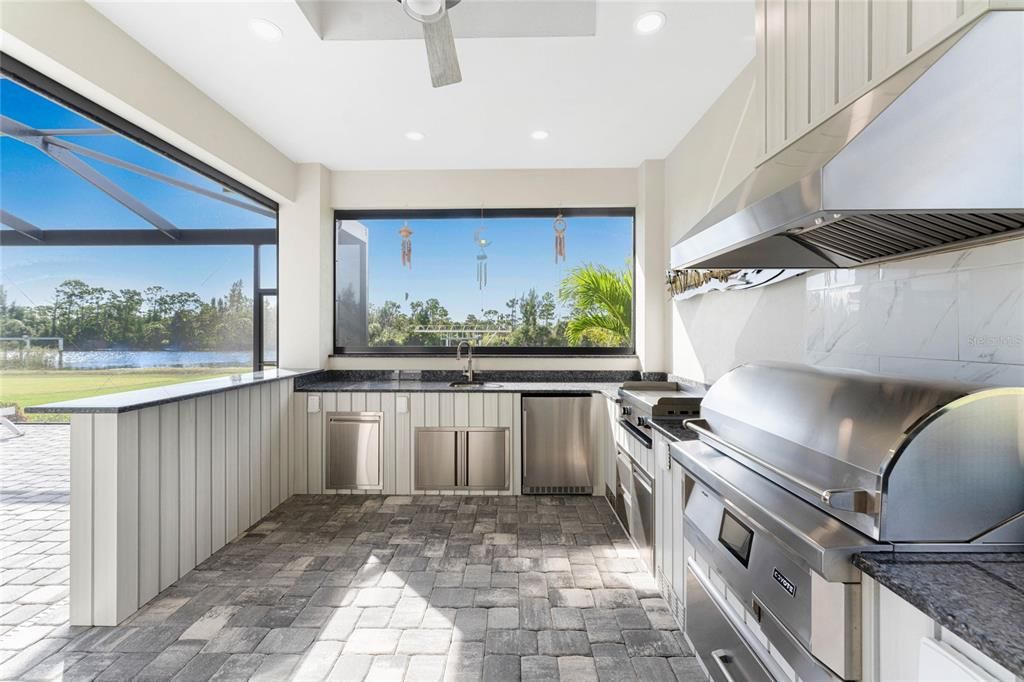 For Sale: $1,499,000 (3 beds, 3 baths, 2389 Square Feet)