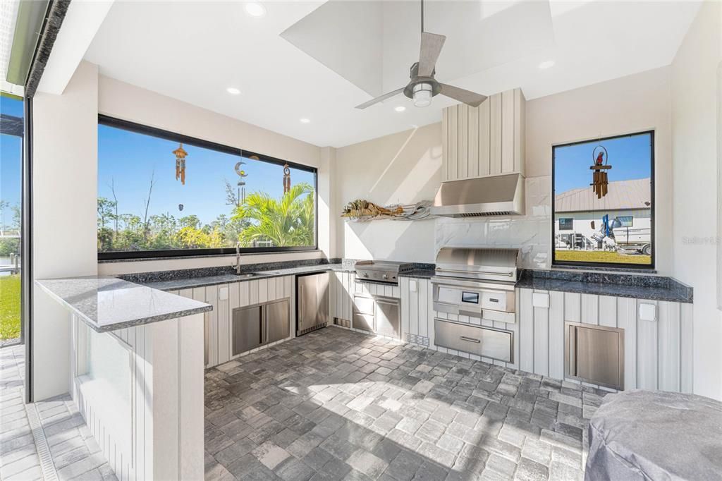 For Sale: $1,499,000 (3 beds, 3 baths, 2389 Square Feet)