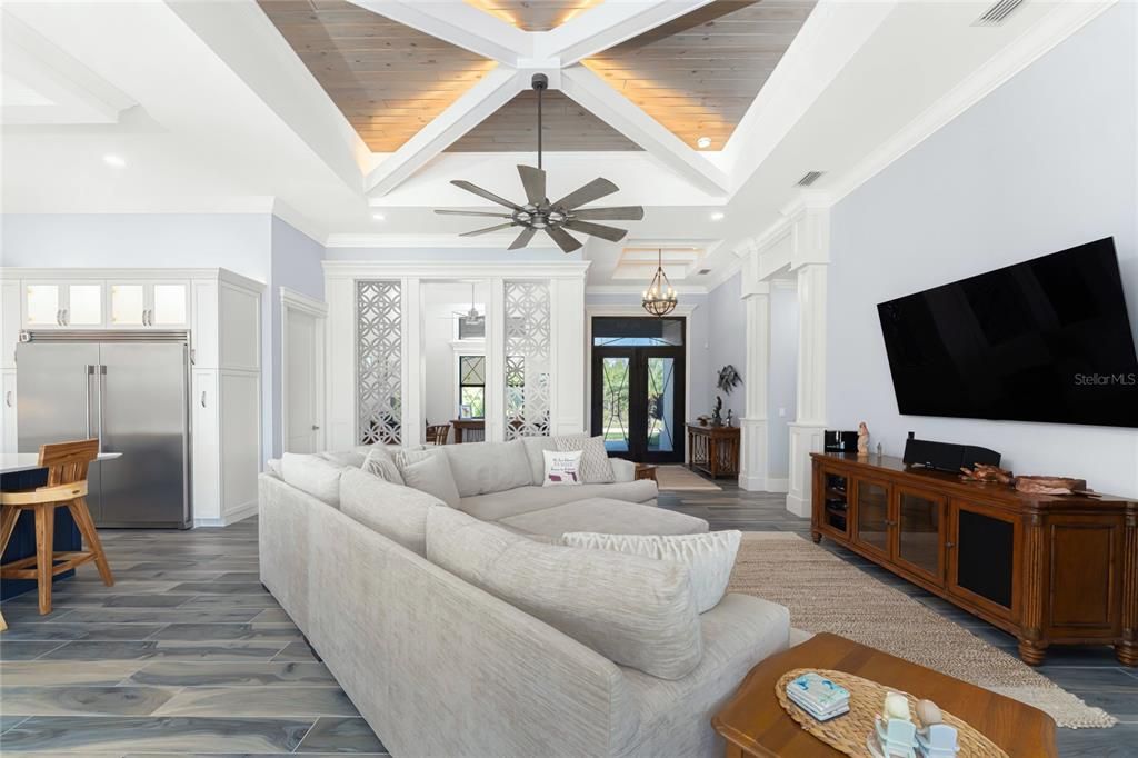 For Sale: $1,499,000 (3 beds, 3 baths, 2389 Square Feet)