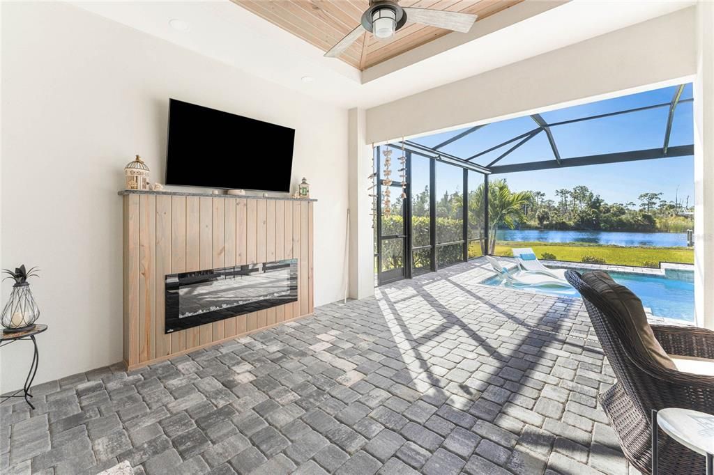 For Sale: $1,499,000 (3 beds, 3 baths, 2389 Square Feet)