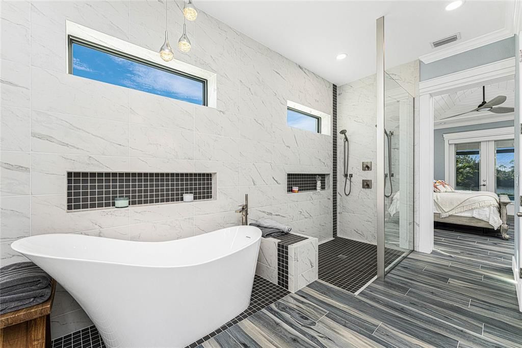 For Sale: $1,499,000 (3 beds, 3 baths, 2389 Square Feet)