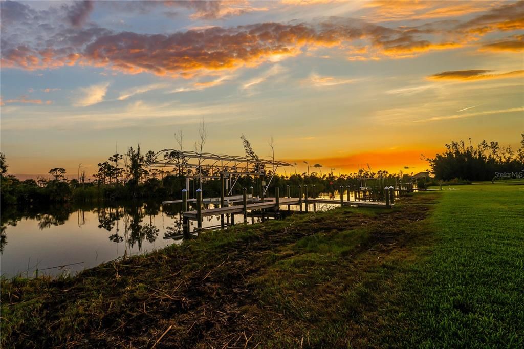 For Sale: $1,499,000 (3 beds, 3 baths, 2389 Square Feet)