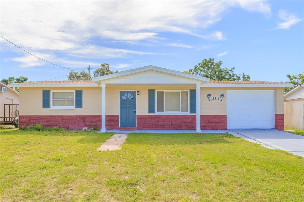 For Rent: $1,565 (2 beds, 1 baths, 1297 Square Feet)