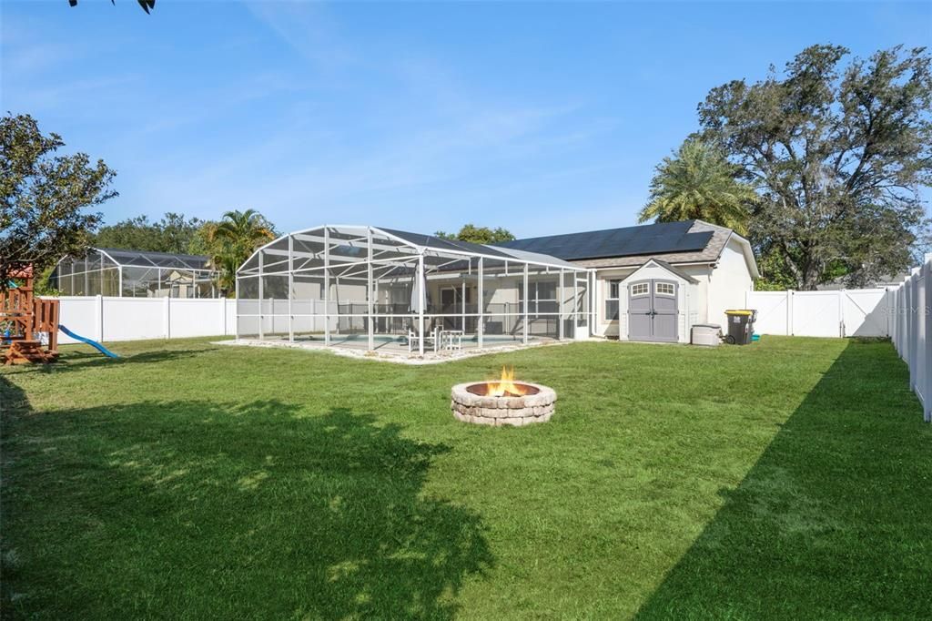 Active With Contract: $330,000 (4 beds, 2 baths, 1738 Square Feet)