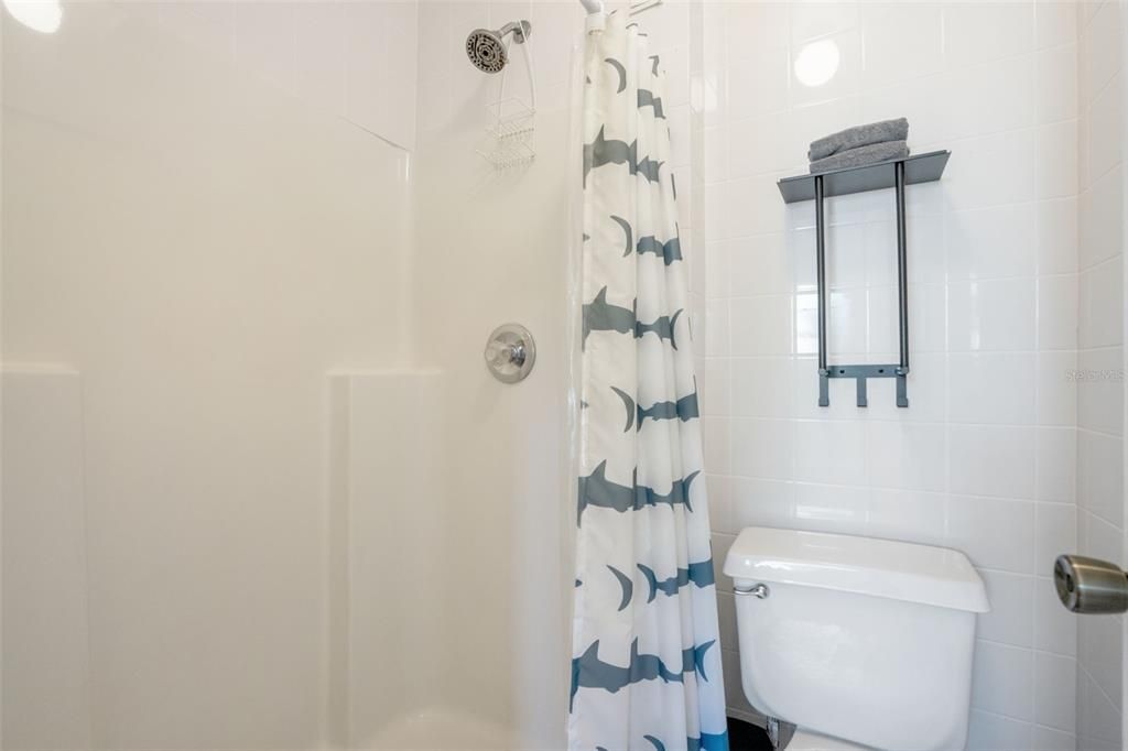 Active With Contract: $330,000 (4 beds, 2 baths, 1738 Square Feet)