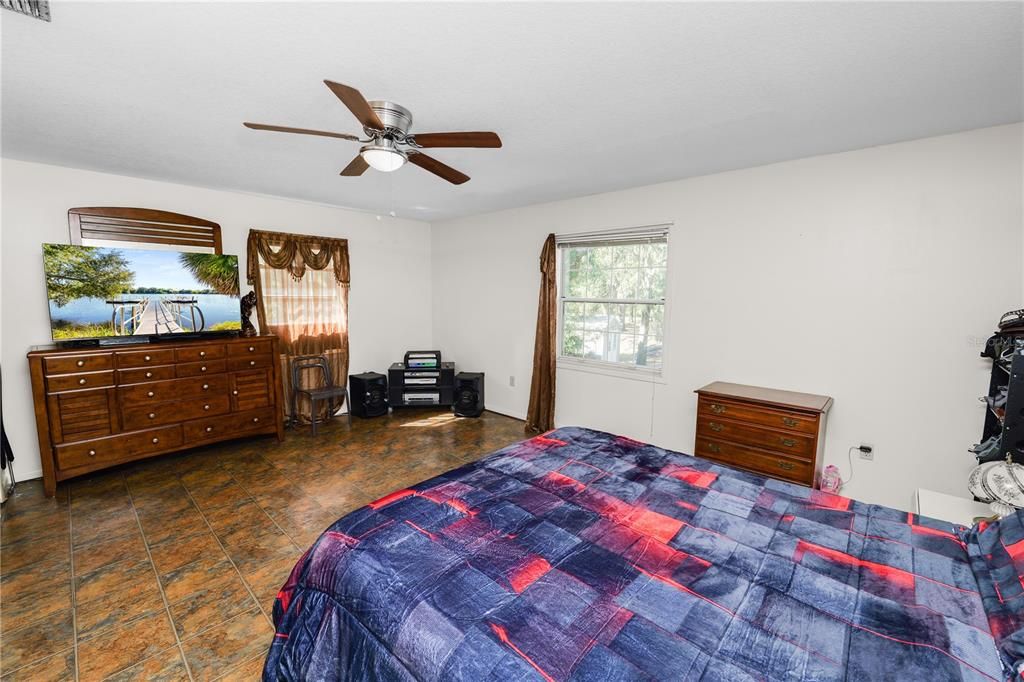 待售: $499,000 (3 贝兹, 2 浴室, 3153 平方英尺)