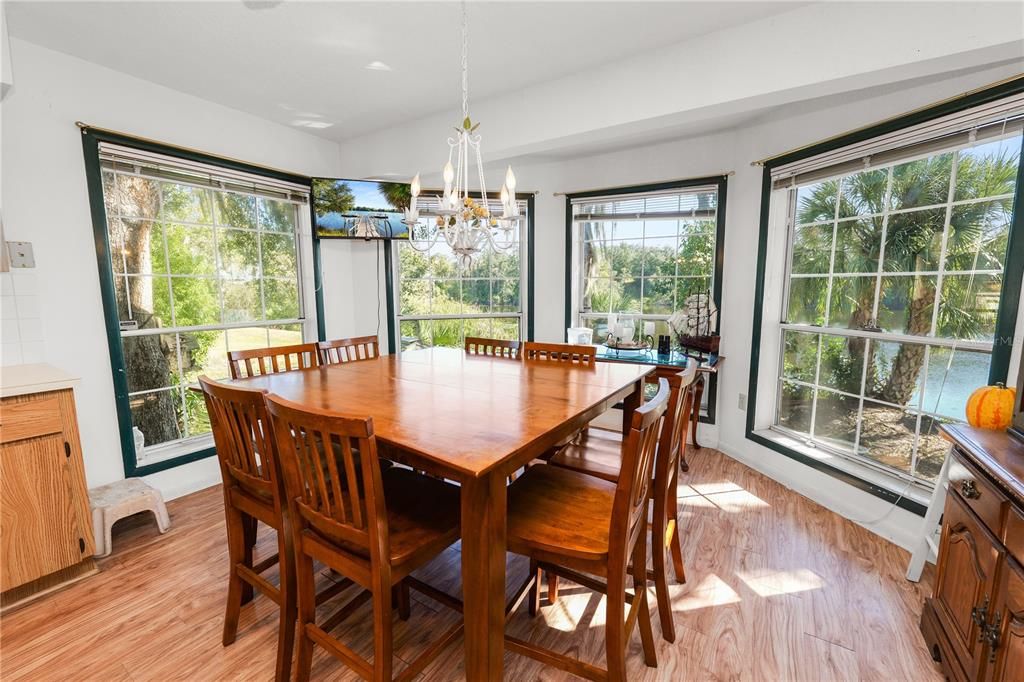 待售: $499,000 (3 贝兹, 2 浴室, 3153 平方英尺)