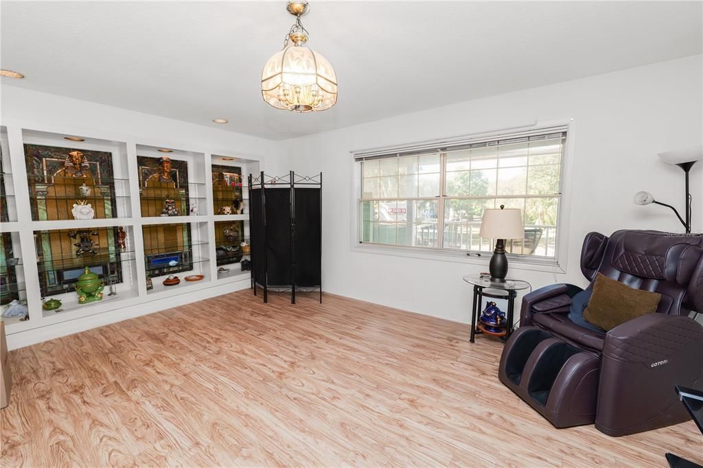 待售: $499,000 (3 贝兹, 2 浴室, 3153 平方英尺)