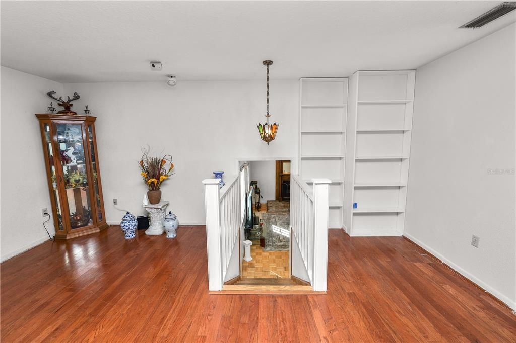 待售: $499,000 (3 贝兹, 2 浴室, 3153 平方英尺)