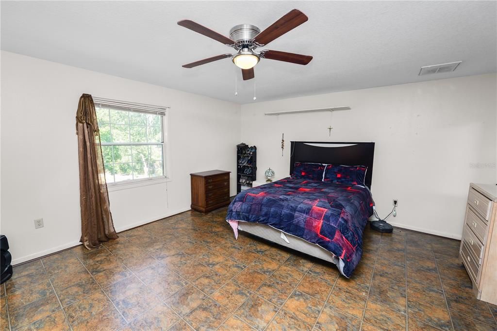 待售: $499,000 (3 贝兹, 2 浴室, 3153 平方英尺)