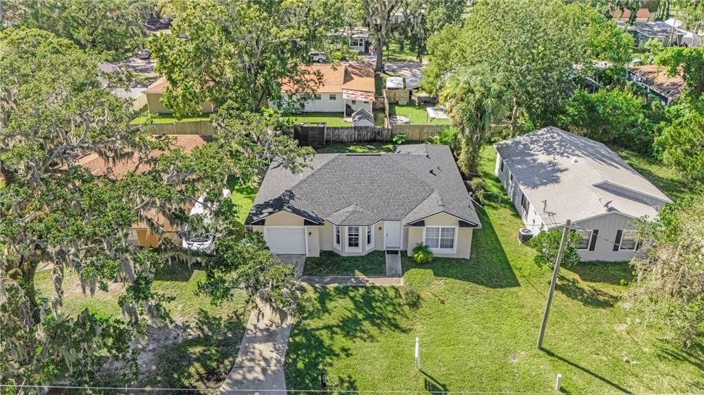 На продажу: $269,900 (4 спален, 2 ванн, 1414 Квадратных фут)