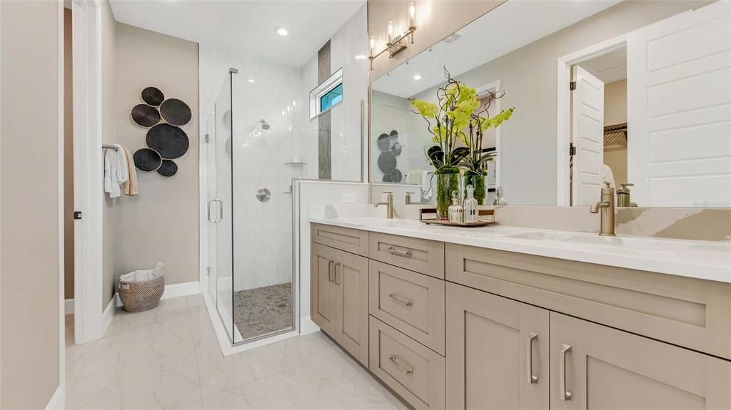 En Venta: $363,990 (2 camas, 2 baños, 1434 Pies cuadrados)