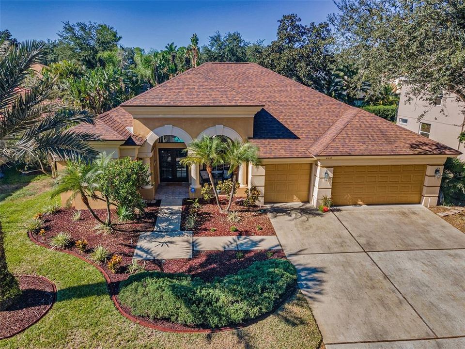 Active With Contract: $809,900 (4 beds, 3 baths, 2698 Square Feet)