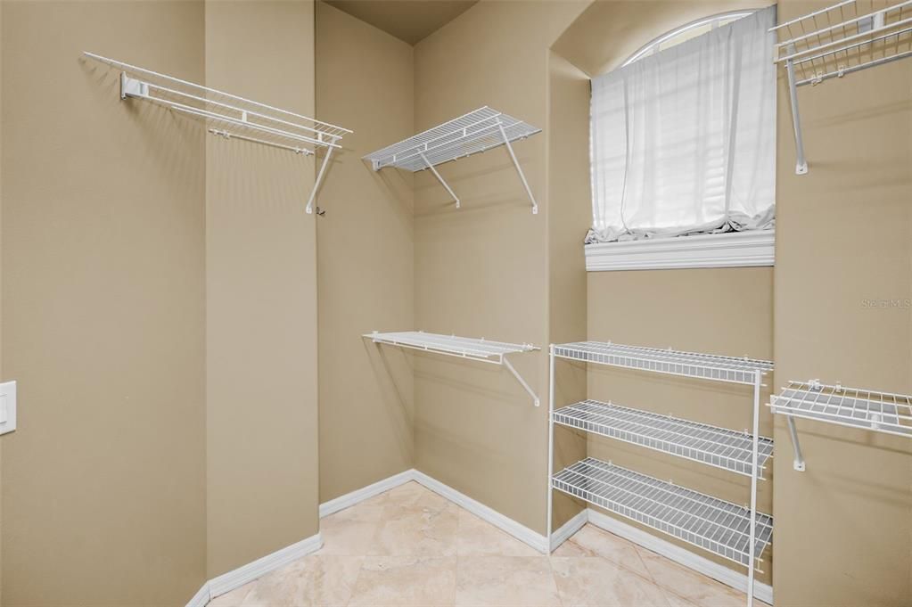 Active With Contract: $809,900 (4 beds, 3 baths, 2698 Square Feet)