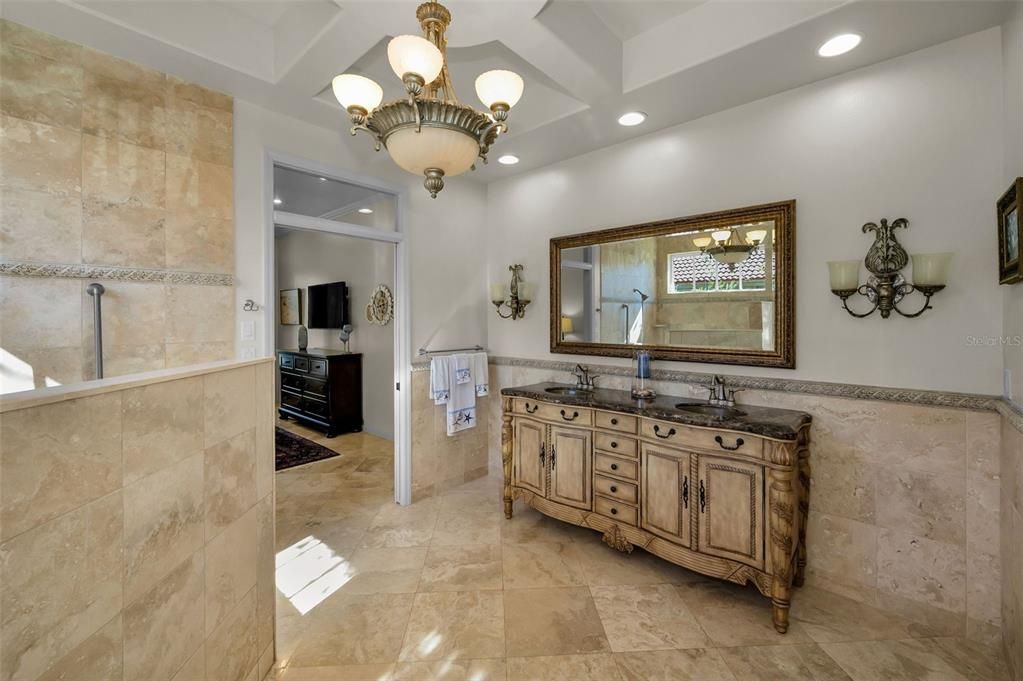 Active With Contract: $809,900 (4 beds, 3 baths, 2698 Square Feet)